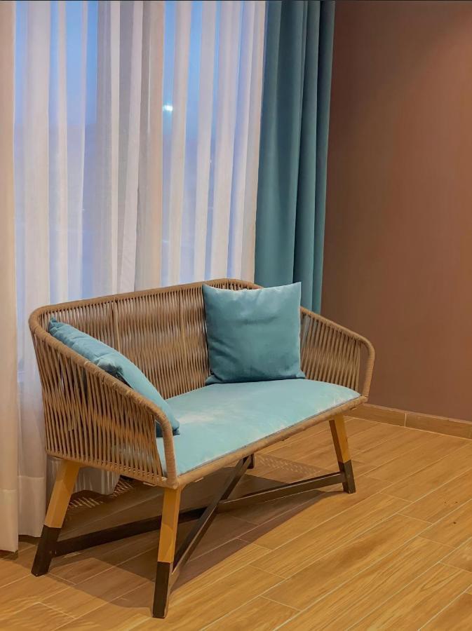 Coco Hotell Tirana Exteriör bild